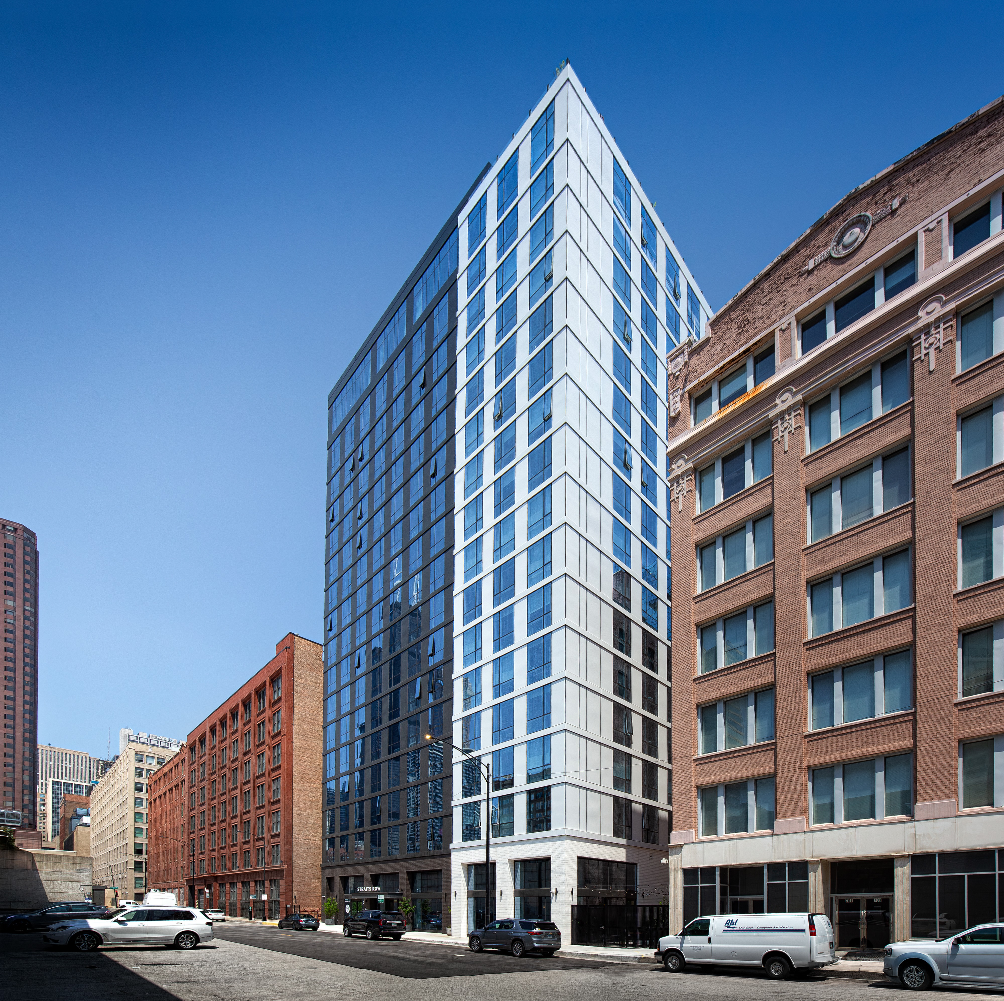 Straits Row 633 S. LaSalle St., Chicago, IL 60605